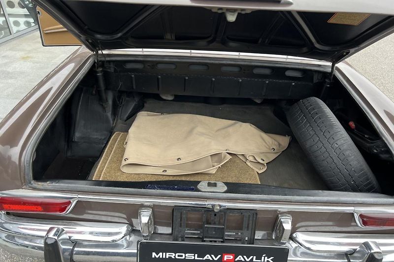 Mercedes-Benz Ostatní 300SE CABRIO - fotka 14 z 17