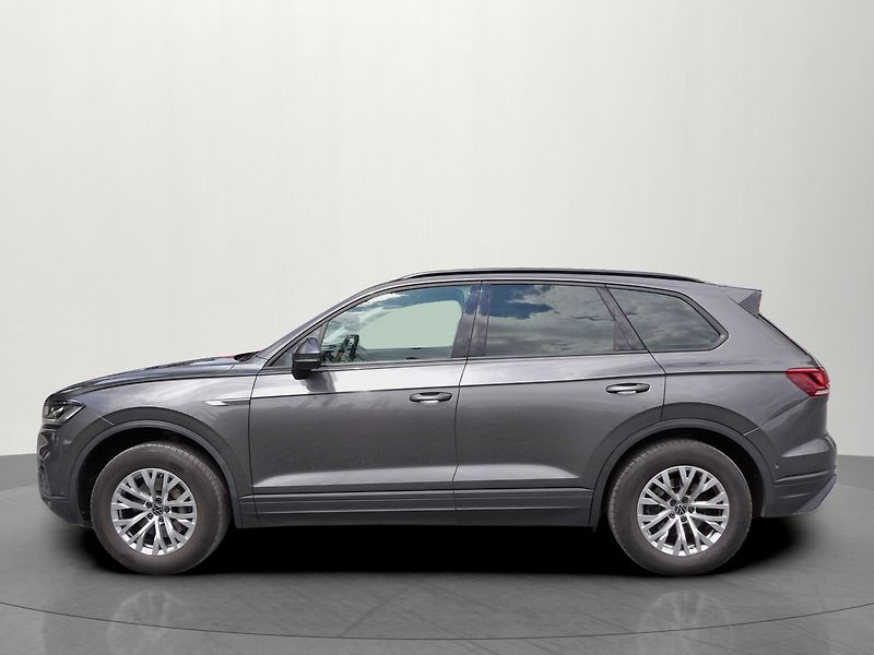 Volkswagen Touareg 3.0TDI V6 8°AT 4x4 Tažné ČR - fotka 2 z 35