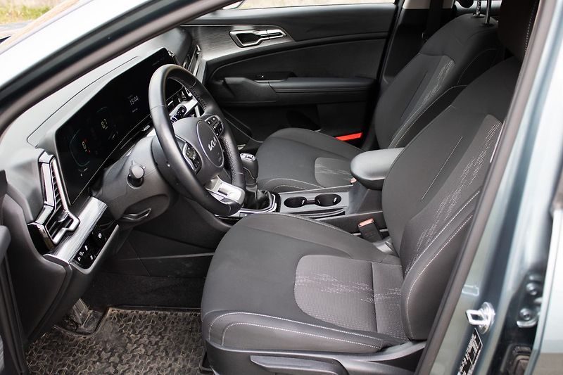 Kia Sportage 100% stav, servis - fotka 12 z 35