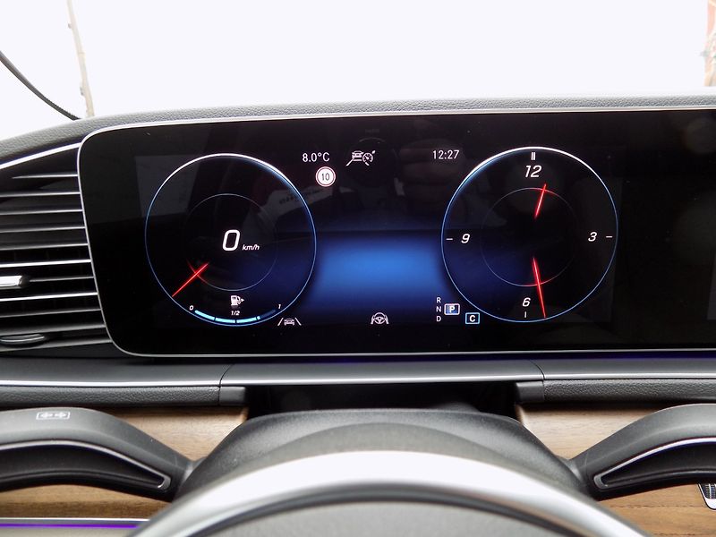 Mercedes-Benz GLE (2022) 400d/AMG-Line/4-Matic/Led/ - fotka 33 z 47