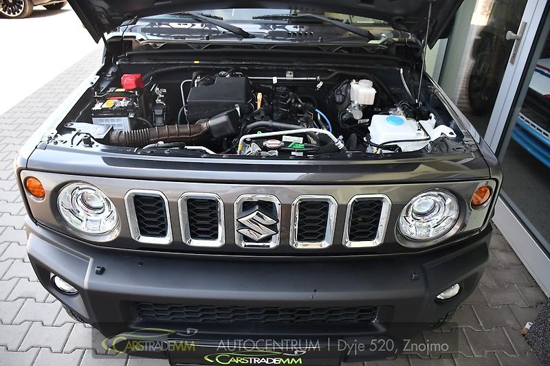Suzuki Jimny 1,5 GLX AUTOMAT, 4X4 LONG - fotka 38 z 40