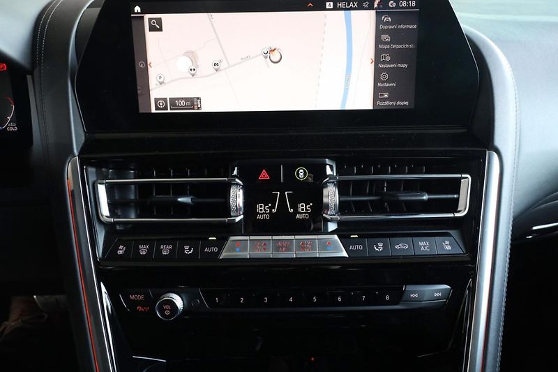 BMW Řada 8 M850i xDrive Gran Coupé - fotka 14 z 30