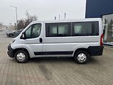 Peugeot Boxer (2019) L1H1 BlueHDi 140k MAN6 9 míst - náhled 3