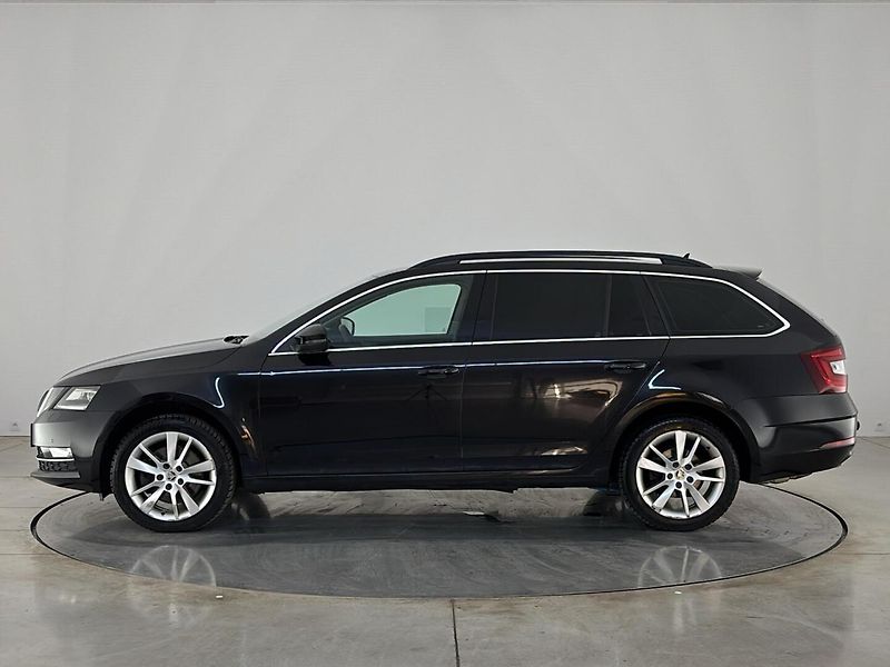 Škoda Octavia Style 4x4 DSG - fotka 3 z 29