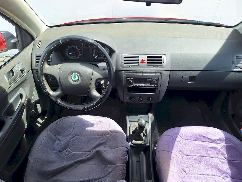 Škoda Fabia (2006) 1.2 HTP / 40 kW / 5MP / Classi - fotka 12 z 33