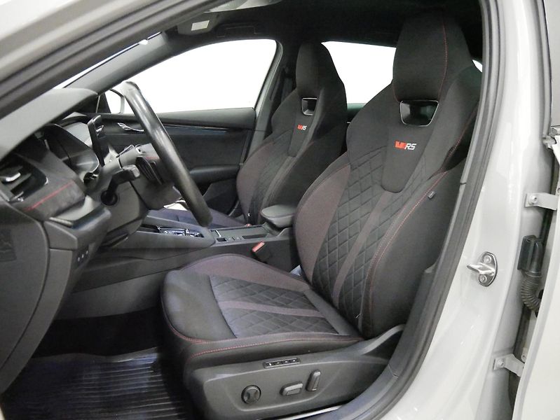 Škoda Octavia - fotka 11 z 36