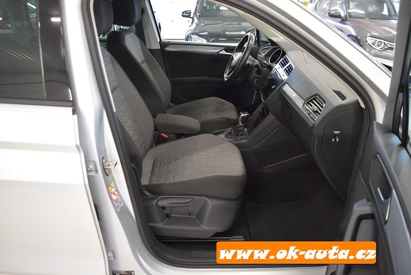 Volkswagen Tiguan 2.0 TDI DSG 110 kW 2021-DPH - fotka 15 z 53