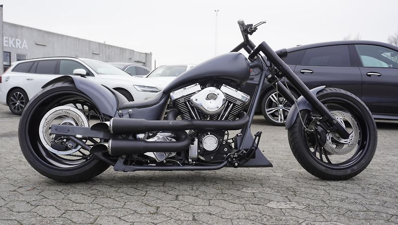 Harley-Davidson FXSTC 1340 Softail Custom - fotka 7 z 18