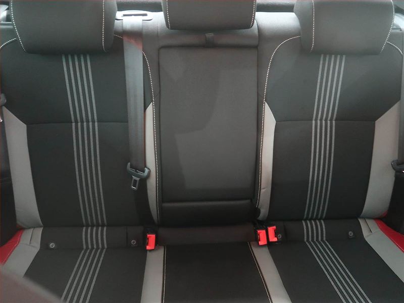 Škoda Rapid (2017) Monte Carlo 1.0 TSI, Bi-Xenony - fotka 10 z 18