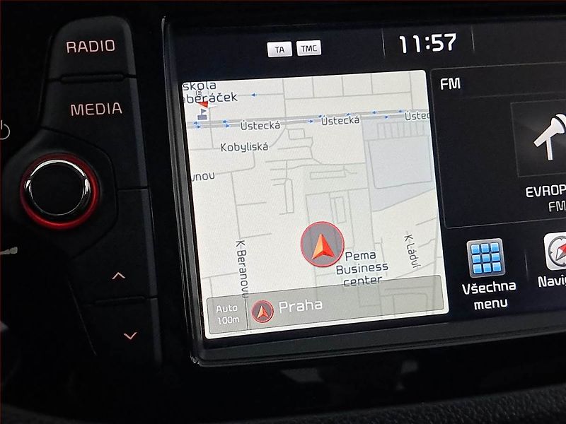 Kia Ceed (2017) 1.6 GDI, Serv.kniha, Navi - fotka 13 z 20