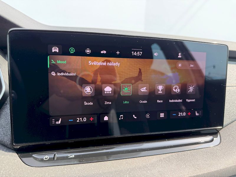 Škoda Octavia (2024) 1.5 TSI 110kW DSG Top Selectio - fotka 21 z 35