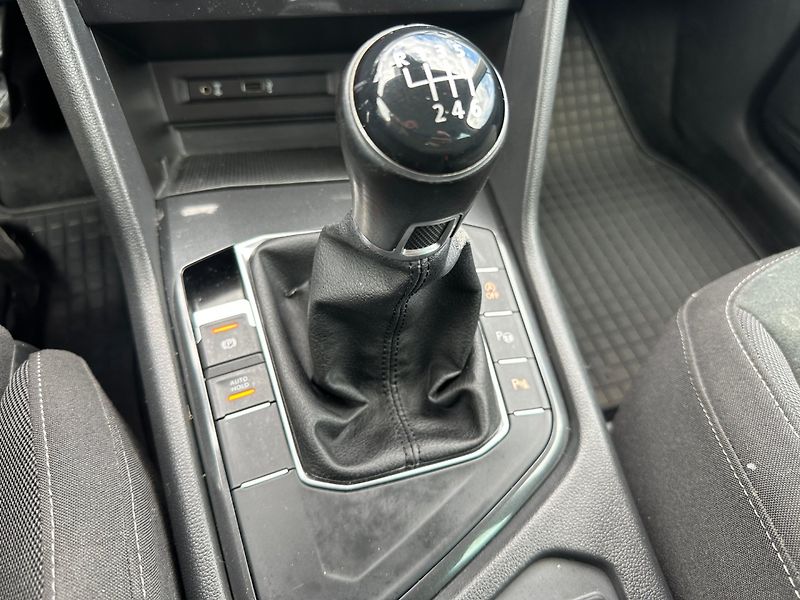 Volkswagen Tiguan (2016) 2.0Tdi 85kw Comfortline - fotka 21 z 39