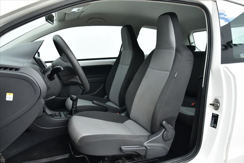 Škoda Citigo 1.0 MPI 44kW AMBITION ČR - fotka 9 z 16
