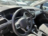 Volkswagen Touran 2,0 TDI ,7 MÍST,TAŽNÉ,KAMERA - náhled 9