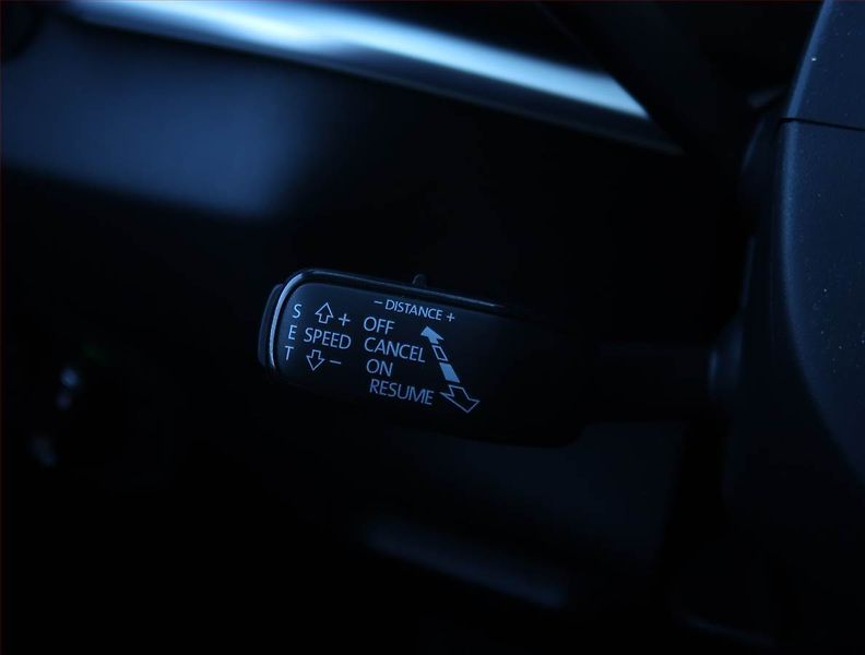 Škoda Karoq (2019) Style Plus 2.0 TDI - fotka 16 z 23