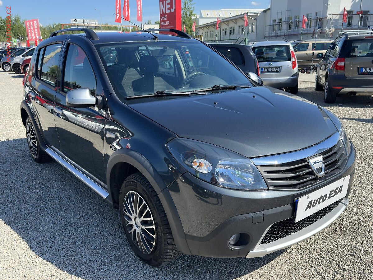 Dacia Sandero 1.6i, ČR, AC