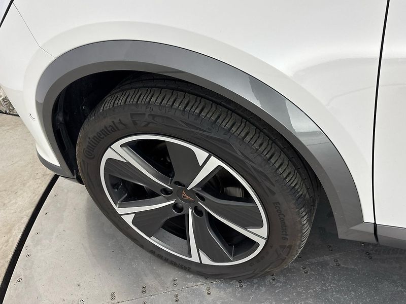 Cupra Formentor DSG - fotka 27 z 28