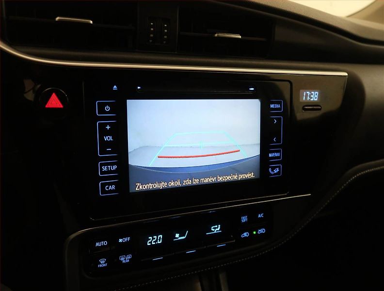 Toyota Auris (2017) 1.2 Ti, Park. senzory - fotka 14 z 14