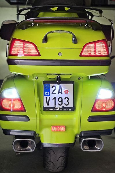 Honda GL 1800 Gold Wing Mamba Green - fotka 44 z 47
