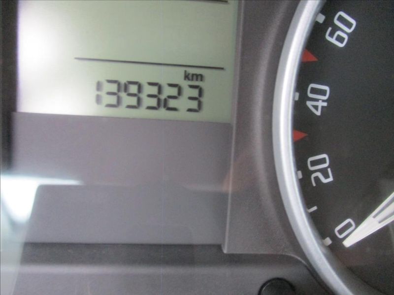 Škoda Fabia 1,2 i, digiklima, serviska, - fotka 19 z 39