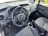 Toyota Yaris 1.5 VVT-i Active Trend - náhled 11