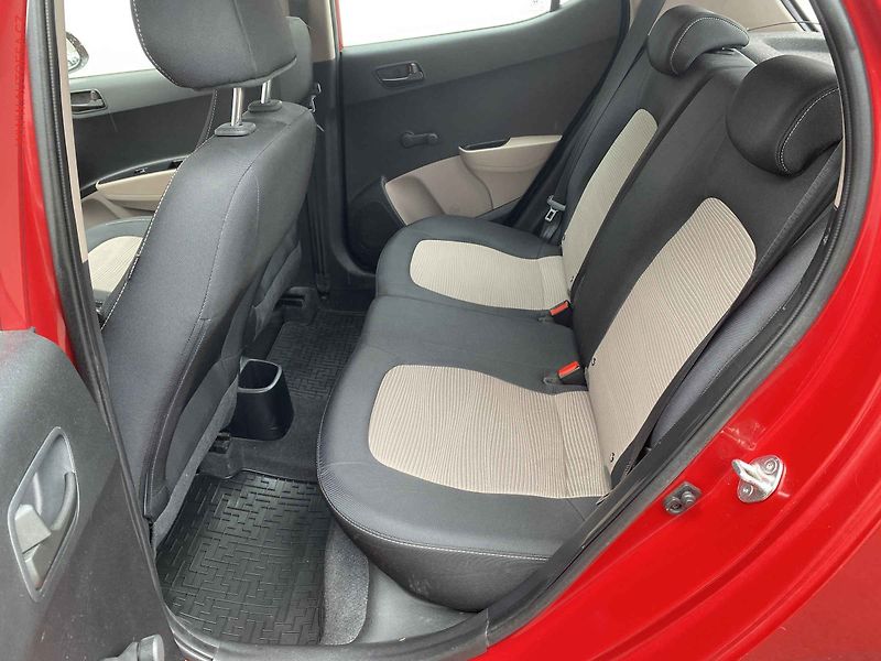 Hyundai i10 (2016) 1.0i, 1.maj,ČR, servis.kniha - fotka 10 z 17