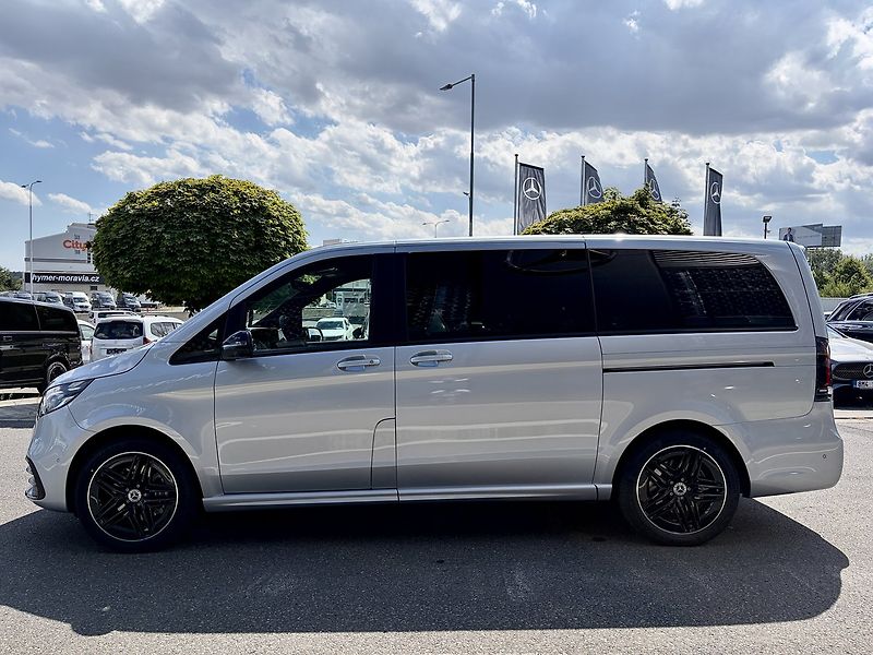 Mercedes-Benz Třídy V (2026) 300d EXCLUSIVE AMG 4M L AIR - fotka 4 z 36