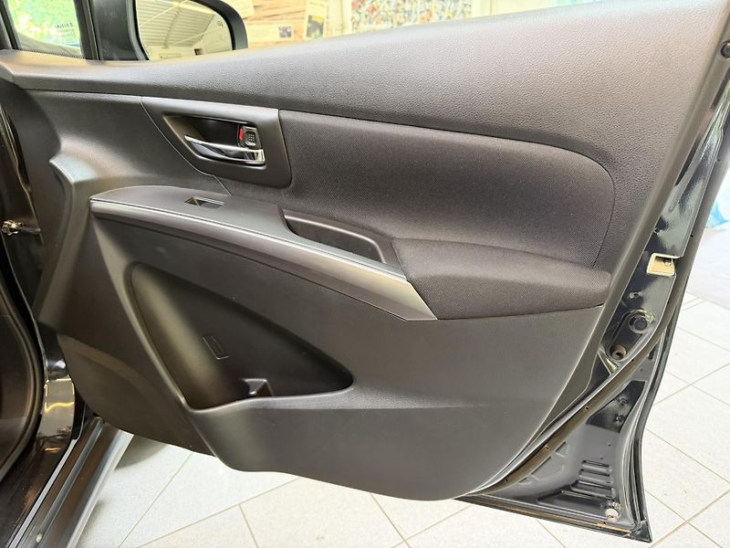 Suzuki S-Cross 1,4 Boosterjet 4x4 Hybrid - fotka 9 z 18