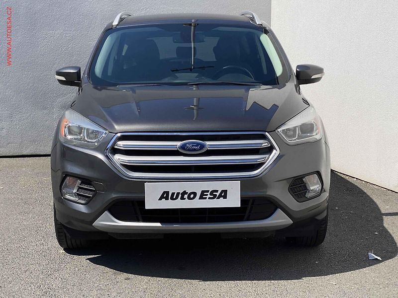 Ford Kuga (2017) 2.0 TDCi, Titanium, TZ, navi - fotka 2 z 17