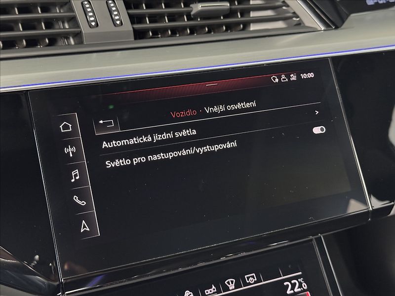 Audi e-tron 55  300kW Sportback S-Line LED - fotka 33 z 46