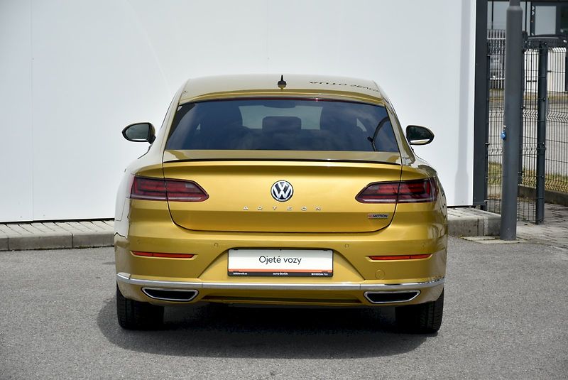 Volkswagen Arteon (2018) R-Line  2.0 BITDI 176kW 4x4 DS - fotka 10 z 32