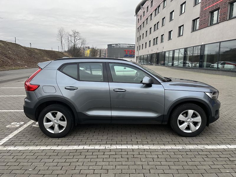 Volvo XC40 D3 Automat ČR 1.majitel - fotka 23 z 45