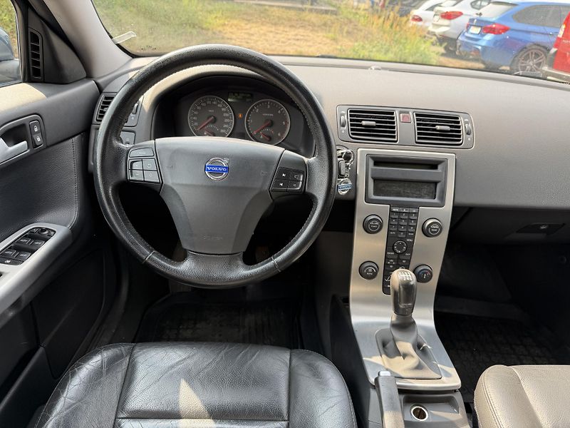 Volvo V50 2.0 D - fotka 12 z 20