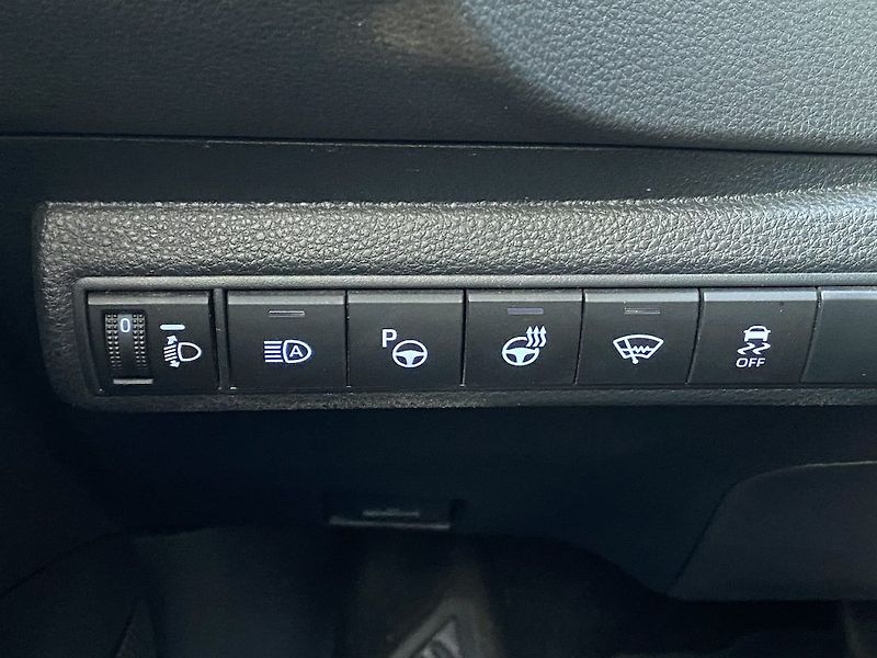 Toyota Corolla 2.0HSD, ČR, GR Sport, záruka - fotka 16 z 20