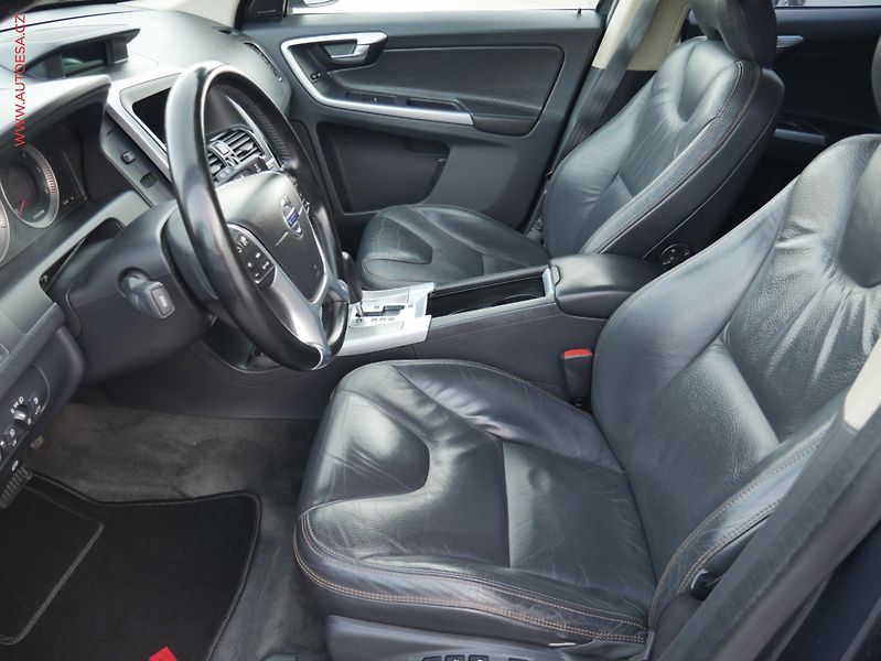 Volvo XC60 (2009) 2.4 D5 4x4, ČR, AT - fotka 9 z 20