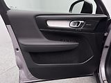 Volvo XC40 B4 DARK PLUS CZ 1.maj - náhled 19