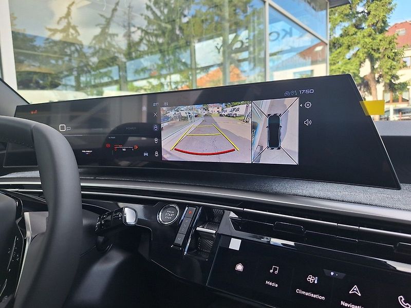 Peugeot 5008 (2026) GT Hybrid 145 e-DCS6 - fotka 18 z 24