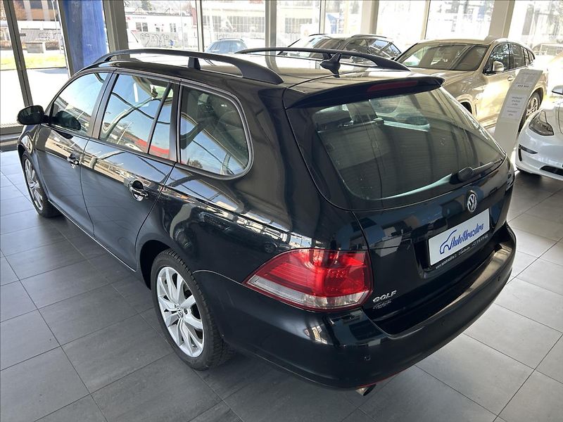 Volkswagen Golf 1,6   TDI,SERVISKA,2.MAJITEL - fotka 4 z 22