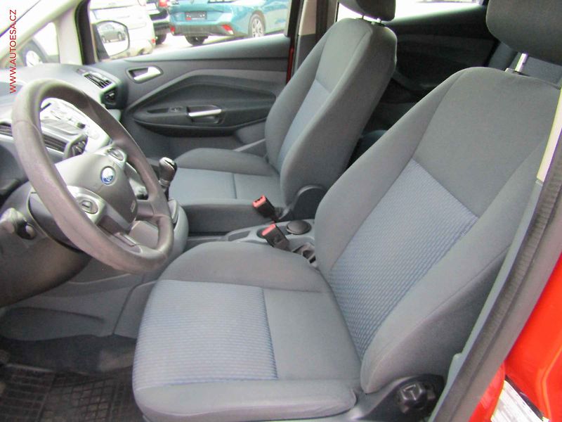 Ford C-MAX (2013) 1.6i, ČR, AC - fotka 8 z 18