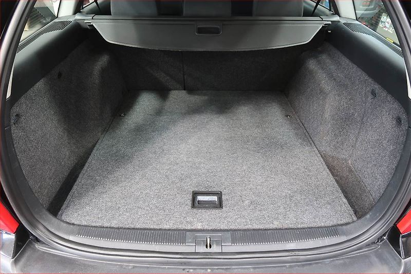 Škoda Octavia (2005) 1.6, Serv.kniha, po STK - fotka 13 z 14