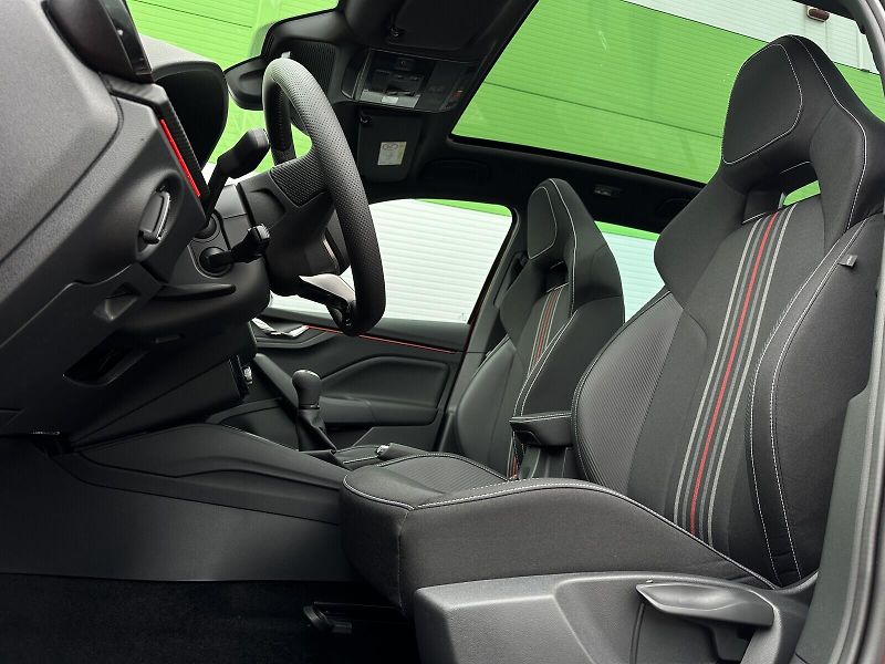 Škoda Kamiq 1.0TSi Monte Carlo 116PS Matri - fotka 11 z 41