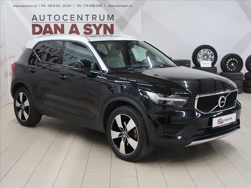 Volvo XC40 2,0 D4 AWD MOMENTUM CZ - fotka 3 z 39