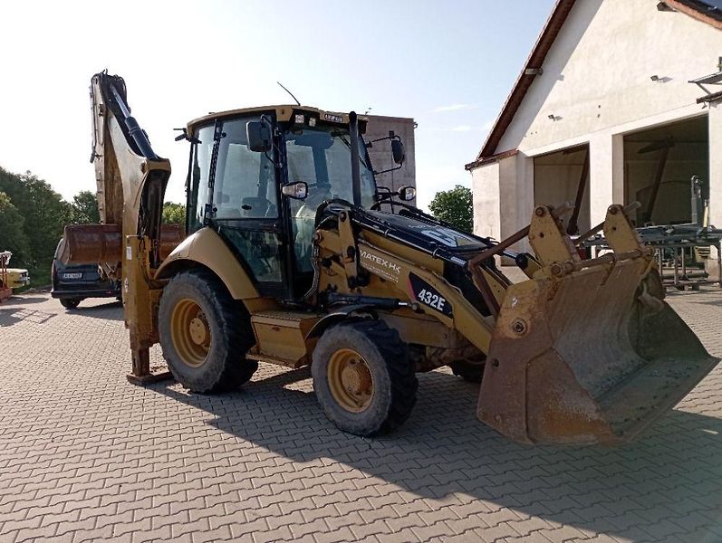 Caterpillar (2010) 432E - fotka 10 z 14