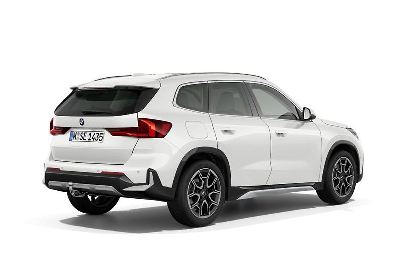 BMW X1 xDrive23d - fotka 2 z 4