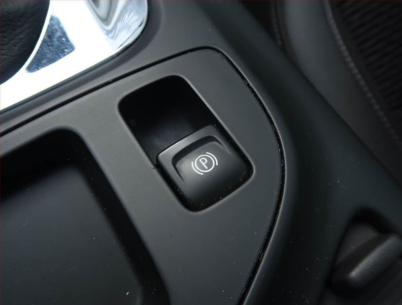 Opel Insignia (2017) 2.0 CDTI, 4X4, Automat - fotka 17 z 23