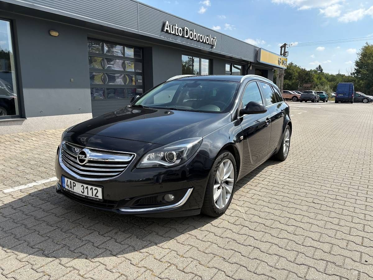 Opel Insignia Sports Tourer Sport A16XHT 125