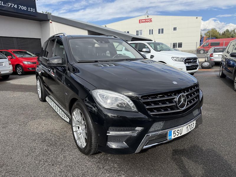 Mercedes-Benz Třídy M ML 350 CDI, 4-matic, panorama - fotka 4 z 19
