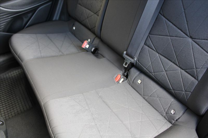 Hyundai Bayon 1,2 i  ČR,1.MAJ,DPH,ZÁRUKA - fotka 22 z 29