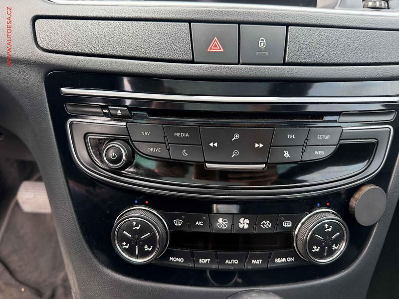 Peugeot 508 (2015) 2.0HDi, 1.maj, AT - fotka 14 z 19