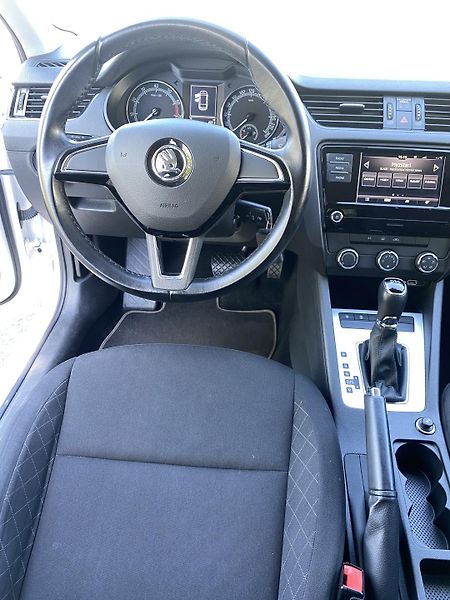 Škoda Octavia (2019) - fotka 9 z 14